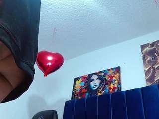 le modèle bombom-brown1 est en webcam porno dans un show sur le site camsoda, il possède les tags suivants: amateur,black hair,blowjob,brown eyes,doggy style,drinking,lovense,natural,skinny,smoking,tiny tits,toys,hd