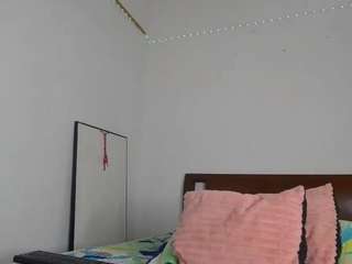 camila-sex Live Webcam on CamSoda