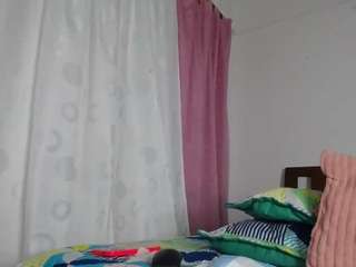 camila-sex live cam profile