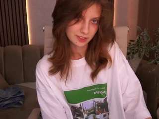 CuteeFoxy live cam preview