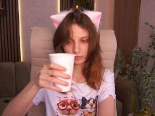 CuteeFoxy live cam preview