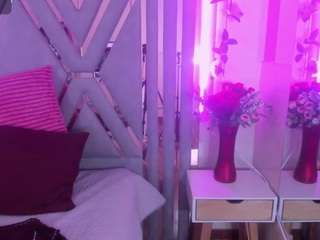 diva-wish Live Webcam on CamSoda