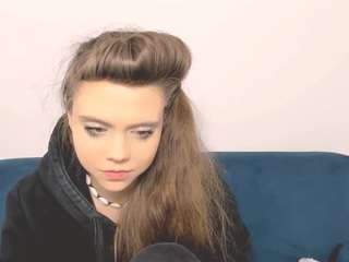 lilysensitive Live Webcam on CamSoda