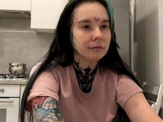 raymondeschuldt's CamSoda show and profile