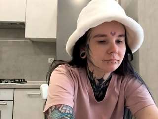 raymondeschuldt live cam profile