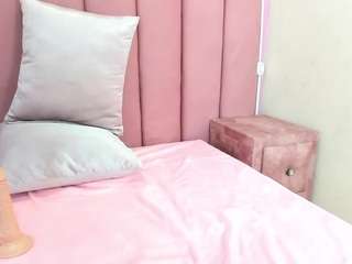 sofiidream Live Webcam on CamSoda