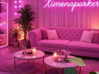 Live webcam model ximenaparker on Soda Cams