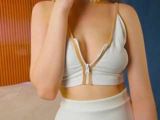 xonalenei Sex Cam Show