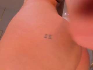 Live webcam model bellathompson on Soda Cams