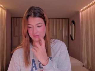 bellathompson webcam