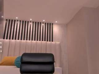 bellathompson webcam