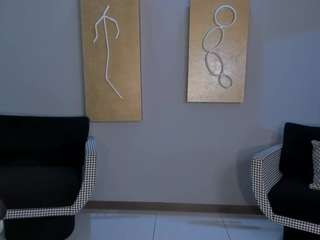 le modèle emilycarterx est en webcam porno dans un show sur le site camsoda, il possède les tags suivants: ass bouncing,ball sucking,young adult,toys,thin,teen 18,no smoking,lovense,hazel eyes,flashing,drinking,doggy style,deepthroat,camel toe,body massage,brown hair,hd,small tits