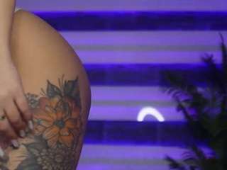 hottielillyxxx webcam