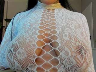 hottielillyxxx webcam