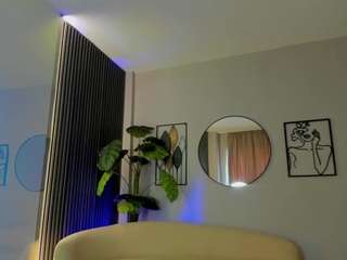 hottielillyxxx webcam