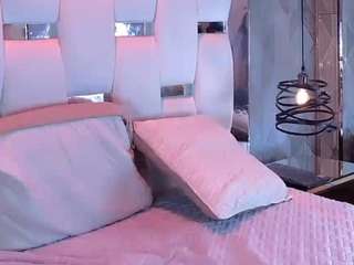 julesblake Live Webcam on CamSoda