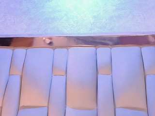 junescollins live cam profile