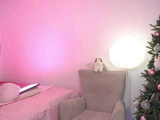 leaamoon's CamSoda show and profile