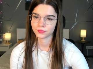 miss-evelyne webcam