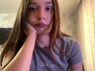 mozelleswaney's CamSoda show and profile