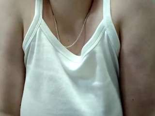 show chest with arms [25 tokens remaining]