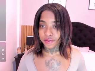 paulineefox