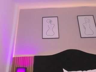 paulineefox