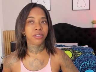 paulineefox
