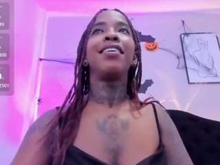 paulineefox