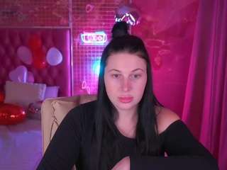 pixieinvr's CamSoda show and profile