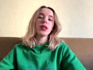 Live webcam model rhodaradke on Soda Cams