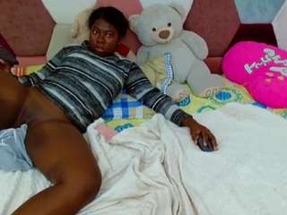 sabriana-smith live cam profile