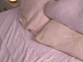 le modèle shantelcroghan est en webcam porno dans un show sur le site camsoda, il possède les tags suivants: ass,average,young adult,wet,toys,teen (18+),tease,striptease,strip,spanking,spank,smoking,queen,no drinking,moaning,massage,lovense,gray eyes,flashing,feet
