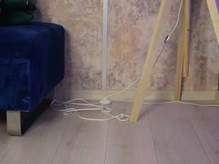 wow-megan live cam profile