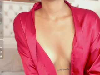 bellaa-joness webcam model