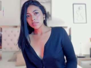 bellaa-joness live cam profile