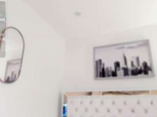 bellaa-joness webcam