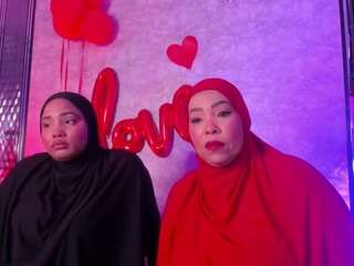 helen-camila's CamSoda show and profile