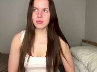 lorileeestain live cam profile