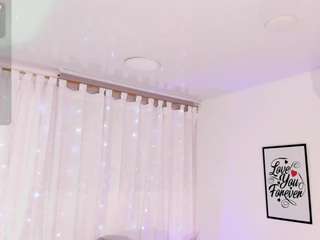 manyaa1 live webcam show