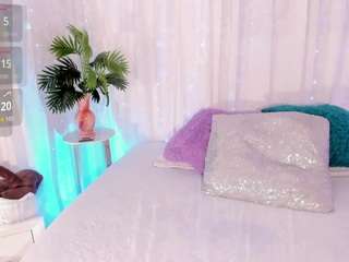 manyaa1 live webcam show