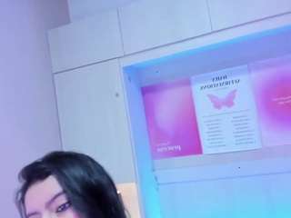 miaturnner's CamSoda show and profile