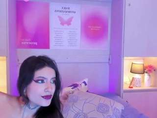 miaturnner Sex Cam Show