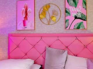 mystikdoll Live Webcam on CamSoda