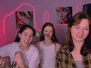 tina-bonbon Live Webcam on CamSoda