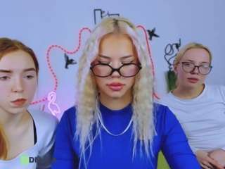 alexa-bonni's CamSoda show and profile