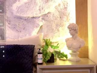 bella-mush from CamSoda