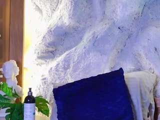 💘CALL ME BELLA 💘