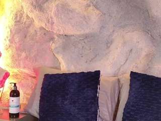 💘CALL ME BELLA 💘