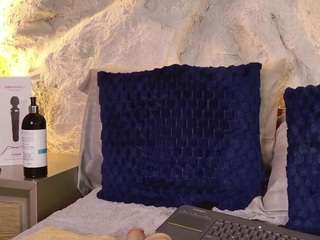 bella-mush webcam